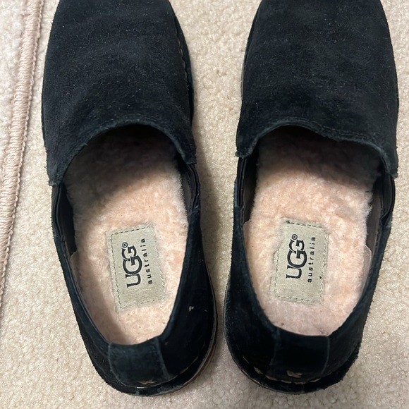 UGG Camellia Black Suede Booties Size 7.5 - Picture 3 of 6